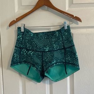 Lululemon shorts, fits size 6 to 8, like new condition